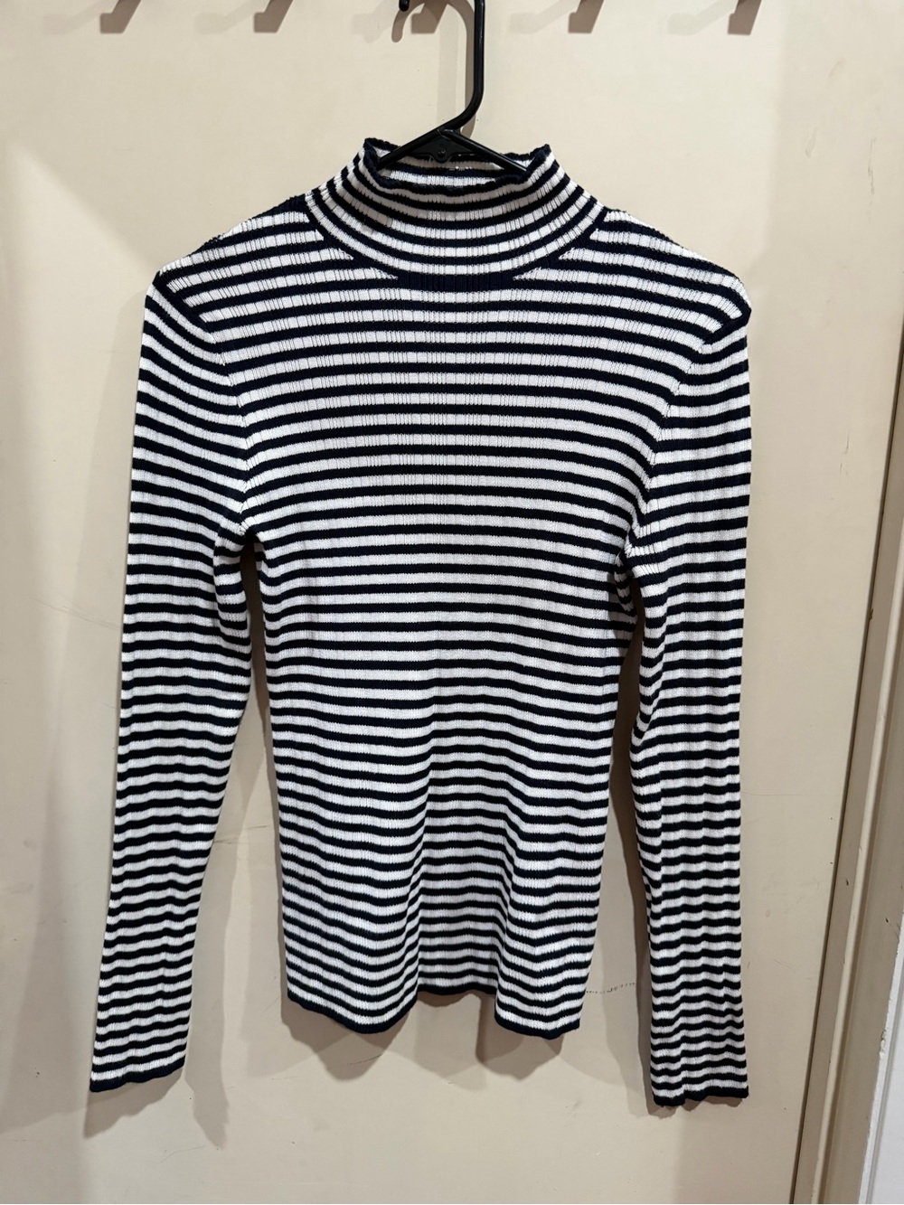 Tahari Black and White Striped Turtleneck Long Sleeve Top